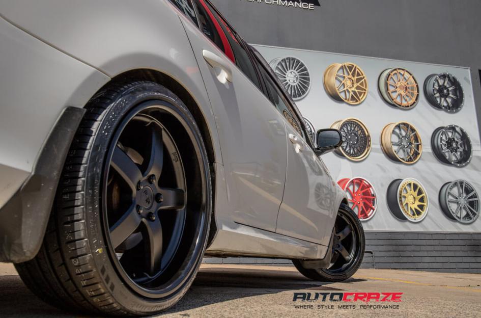 FORD FALCON PANTANO MATTE BLACK